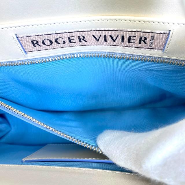 Roger Vivier（ロジェヴィヴィエ） ショルダーバッグ クロスボディ