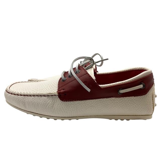 未使用 Tod's トッズ フェラーリドライビングシューズ ゴールド イタリア製 TOD'S（トッズ） 【未使用】TODS Ferrari フェラーリ 靴 シューズ