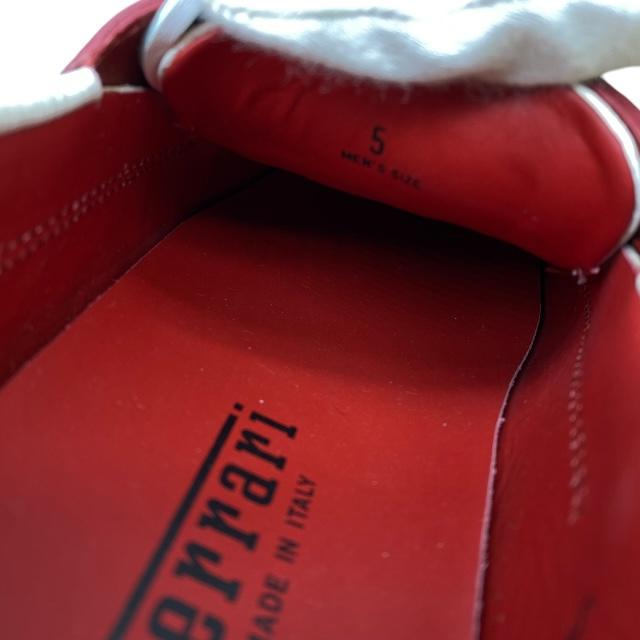 TOD'S（トッズ） 【未使用】TODS Ferrari フェラーリ 靴 シューズ