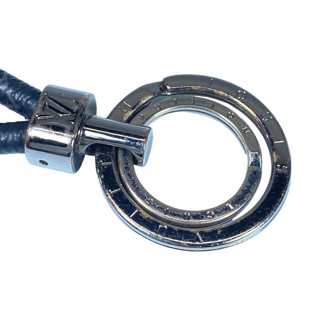 ルイヴィトン LV モノグラム キーリング キーホルダー グレー　近年モデル LOUIS VUITTON ルイヴィトン M68853 キーホルダー キーリング