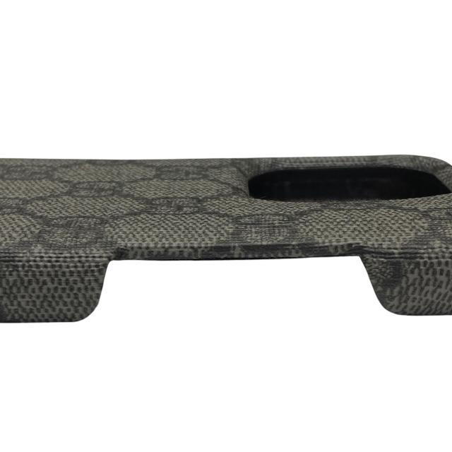 GUCCI（グッチ） 新品 760213 アイフォンケース iPhone15 Pro