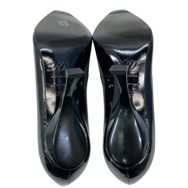 Roger Vivier（ロジェヴィヴィエ） ポインテッドトゥ パンプス ヒール