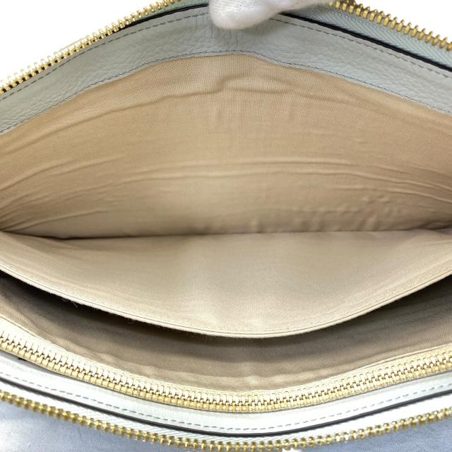 Chloe（クロエ） クラッチバッグ セカンドバッグ ポーチ 手持ち鞄 ロゴ