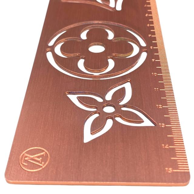 LOUIS VUITTON 【希少廃盤品】LOUIS ルイヴィトン 定規 ものさし