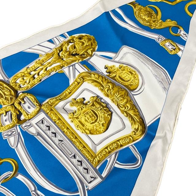 HERMES エルメス BRIDES DE GALA スカーフ ポワントゥ 三角スカーフ