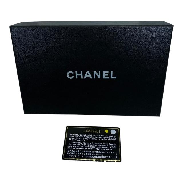 CHANEL シャネル マトラッセ 財布 ミディアムウォレット 二つ折り財布 