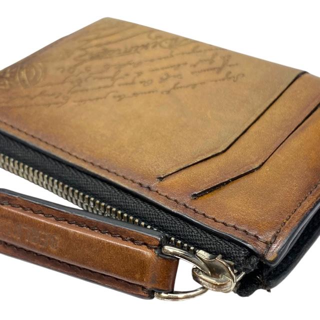 Berluti ベルルッティ エピュール ミディアム スクリットレザー