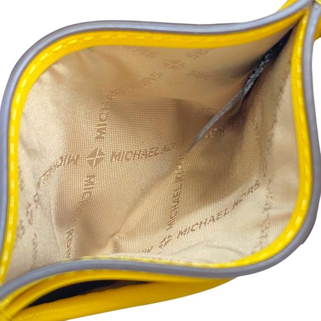 マイケルコース MICHAEL KORS ショルダーバッグ　レザー カードケース MICHAEL KORS（マイケルコース）の「VINCENT サフィアーノレザー