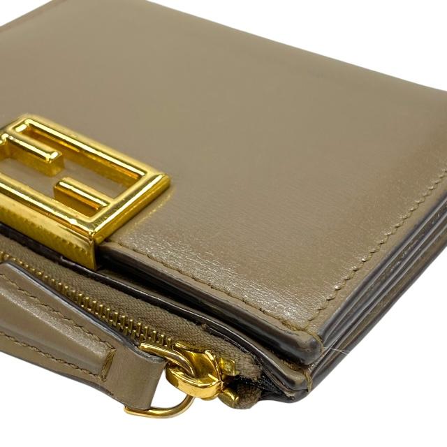 FENDI フェンディ ローマ 8M0447 財布 二つ折り財布 折財布