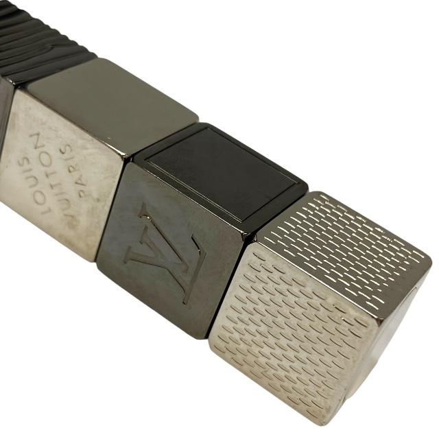 LOUIS VUITTON（ルイ・ヴィトン） M67142 ポルトクレ・キューブLV
