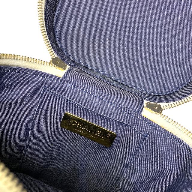 CHANEL（シャネル） AS0323 バニティケース ヴァニティバッグ チェーン