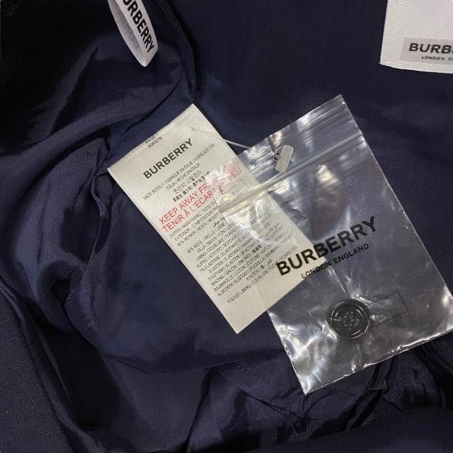 BURBERRY 160/150スーツ一式➕おまけズボン2本付き BURBERRY 【未使用】BURBERRY バーバリー 8040278 パンツ
