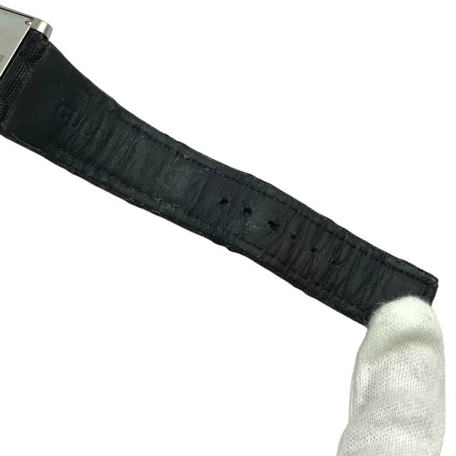 GUCCI（グッチ） 稼働品 8600M クォーツ 腕時計 30m防水 ブラック