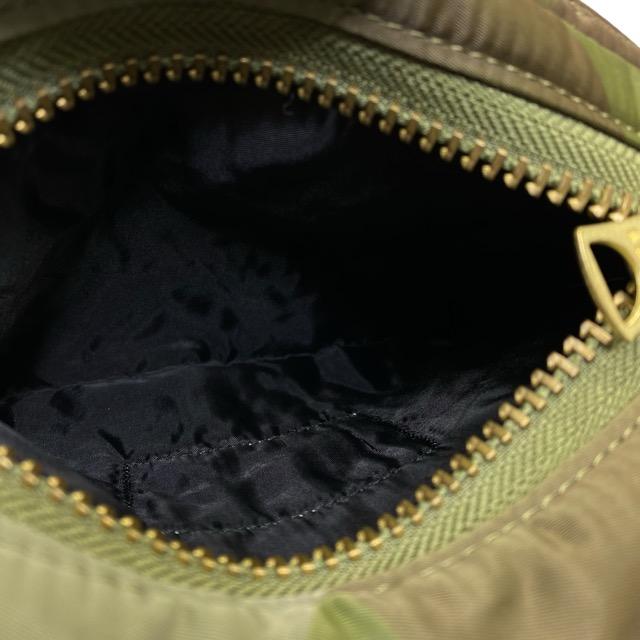 sacai SACAI サカイ カウズ ポーター コラボ 21-0257S sacai SACAI サカイ カウズ ポーター コラボ 21-0257S