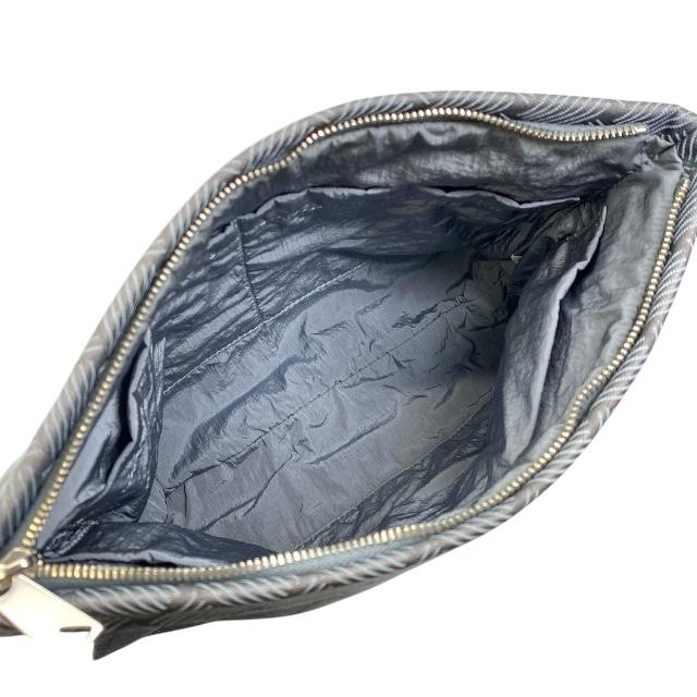 BOTTEGA VENETA（ボッテガ・ヴェネタ） クラッチバッグ セカンドバッグ