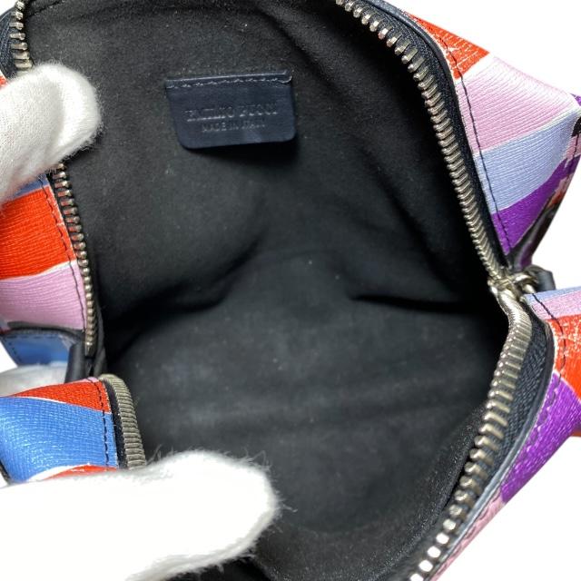 #pucci ポーチ　ケース　袋　タグ付き新品 EMILIO PUCCI（エミリオプッチ） ポーチ 小物入れ 化粧ポーチ メイク