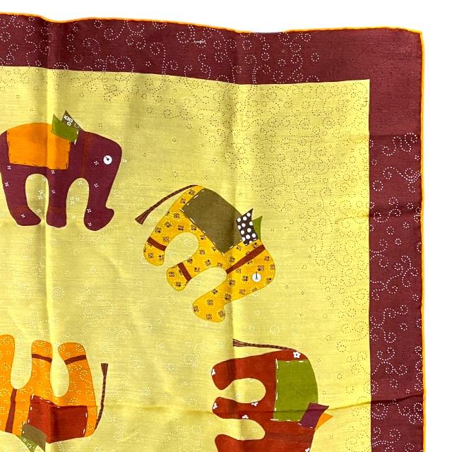 HERMES（エルメス） 美品 スカーフ カレ70 La Ronde des Elephants
