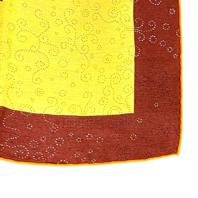 HERMES（エルメス） 美品 スカーフ カレ70 La Ronde des Elephants