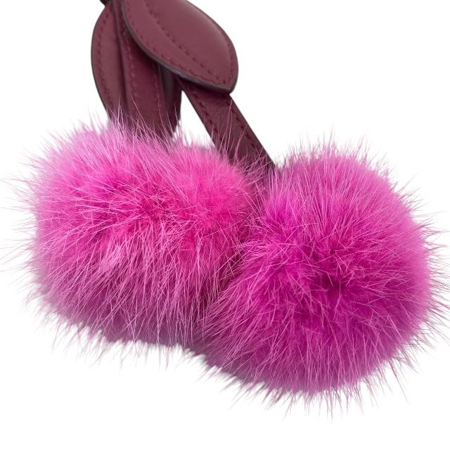 フェンディ　チャーム FENDI（フェンディ） 【未使用美品】フェンディ 7AR642 チャーム