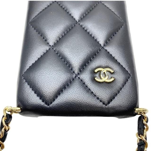 CHANEL（シャネル） 美品 iPhone 14 PRO AP3556 マトラッセ チェーン