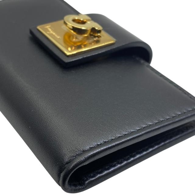 未使用✨Salvatore Ferragamo ガンチーニ 6連キーケース 箱付 FERRAGAMO フェラガモ キーケース レディース 22D151 6連