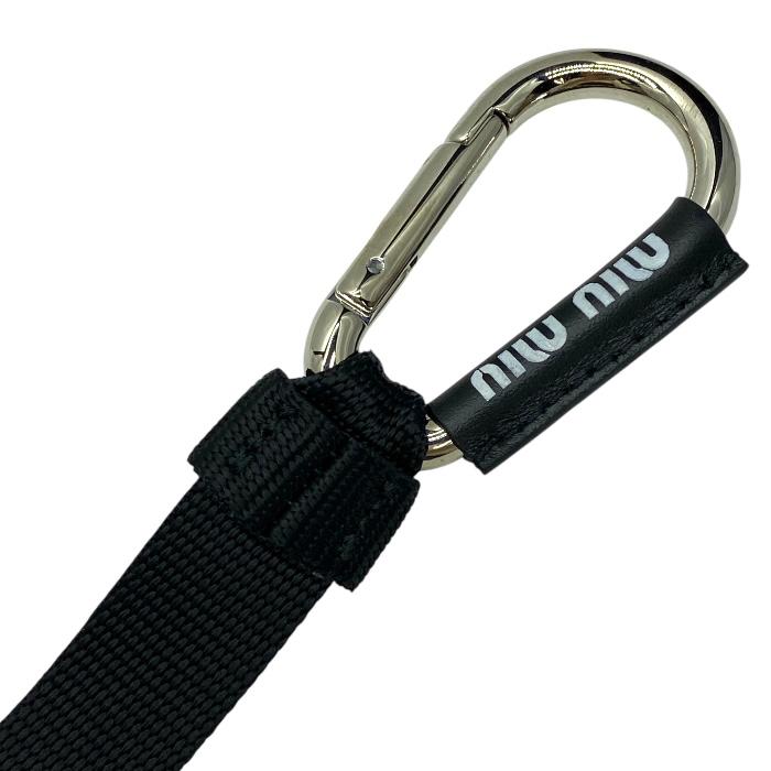 miu miu（ミュウミュウ） 美品 ロゴ ストラップ バッグチャーム