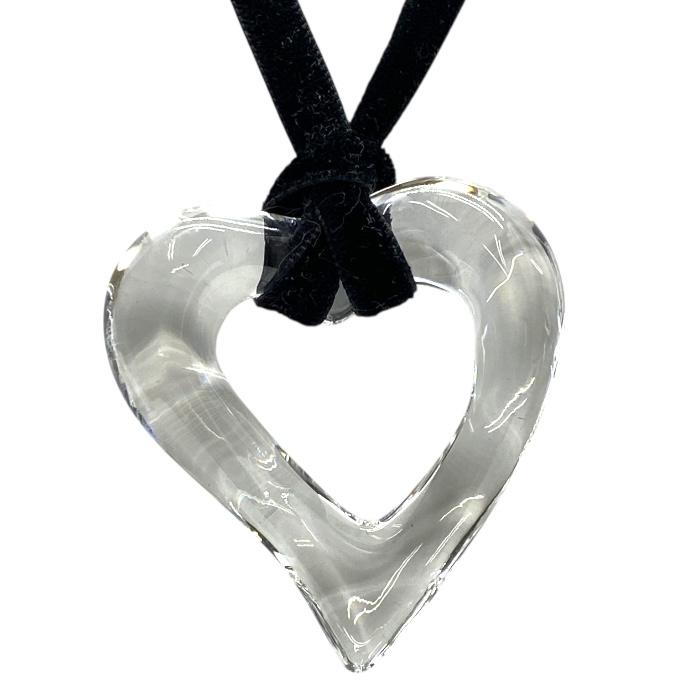 バカラ（Baccarat） ハート モチーフ クリスタル ペンダント