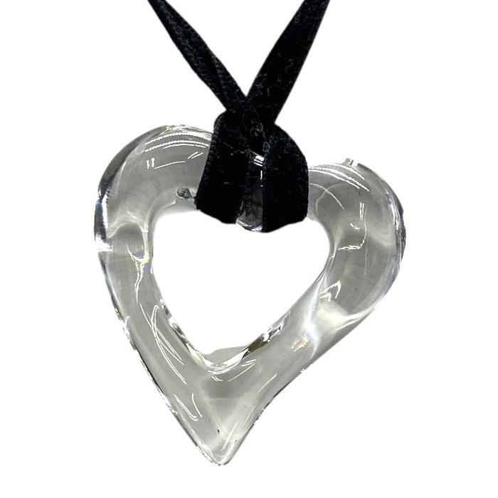 バカラ（Baccarat） ハート モチーフ クリスタル ペンダント