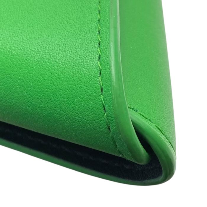 BOTTEGA VENETA　トライアングル　クラッチバッグ美品 BOTTEGA VENETA（ボッテガ・ヴェネタ） クラッチバッグ セカンドバッグ