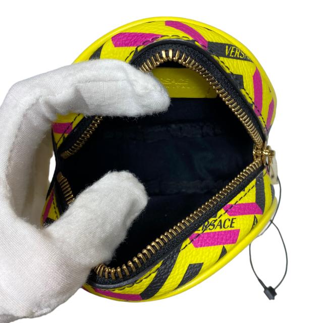 VERSACE ヴェルサーチ　グレカ　サークルポーチ VERSACE 【未使用】VERSACE ヴェルサーチ ポーチ 小物入れ ラ