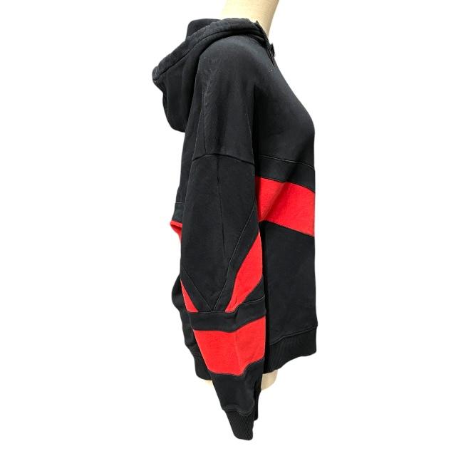 GIVENCHY - ジバンシィ パーカー フーディー コットン プリント ロゴ 長袖 XS 黒 GIVENCHY - GIVENCHY ジバンシィ 13F7150690 ZIPPED Hoodie