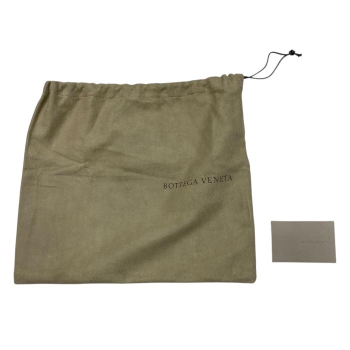 BOTTEGA VENETA（ボッテガ・ヴェネタ） イントレチャート 手帳カバー