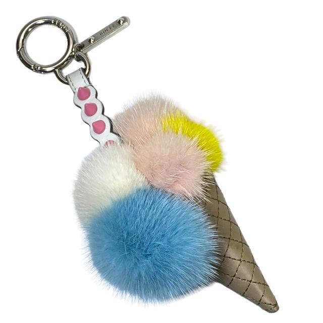 FENDI フェンディ バッグチャーム キーホルダー キーリング アイス  
