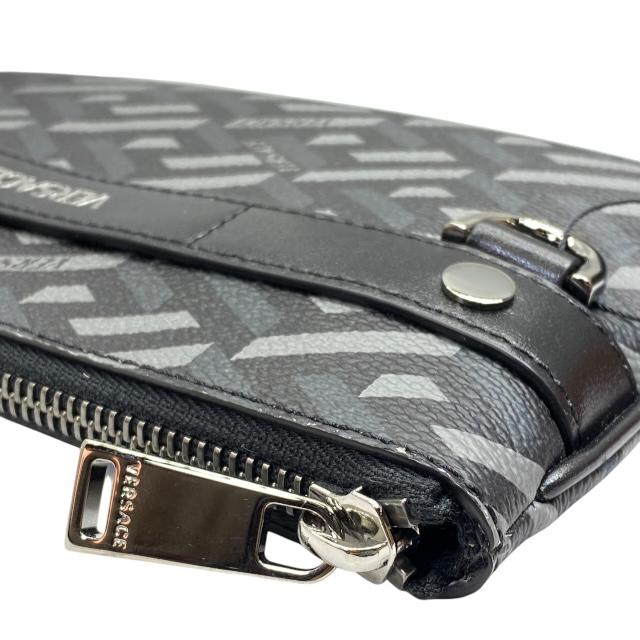 VERSACE（ヴェルサーチェ） 【新品】VERSACE ヴェルサーチ ポーチ