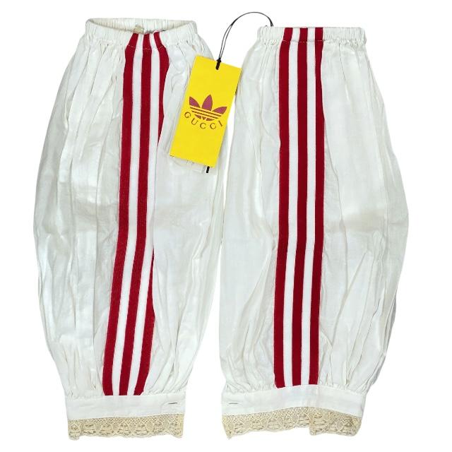 GUCCI adidas ロゴ　ニットグローブ　グッチ　アディダス　アームカバー GUCCI（グッチ） 【新品】GUCCI adidas アディダス コラボ 710394