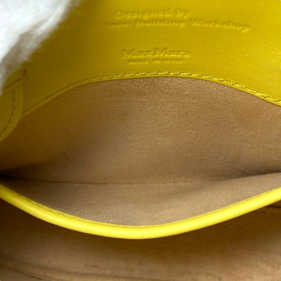 Max Mara クロスボディバッグ☆☆ Max Mara（マックスマーラ） MAX MARA LEISURE レジャー ボディバッグ