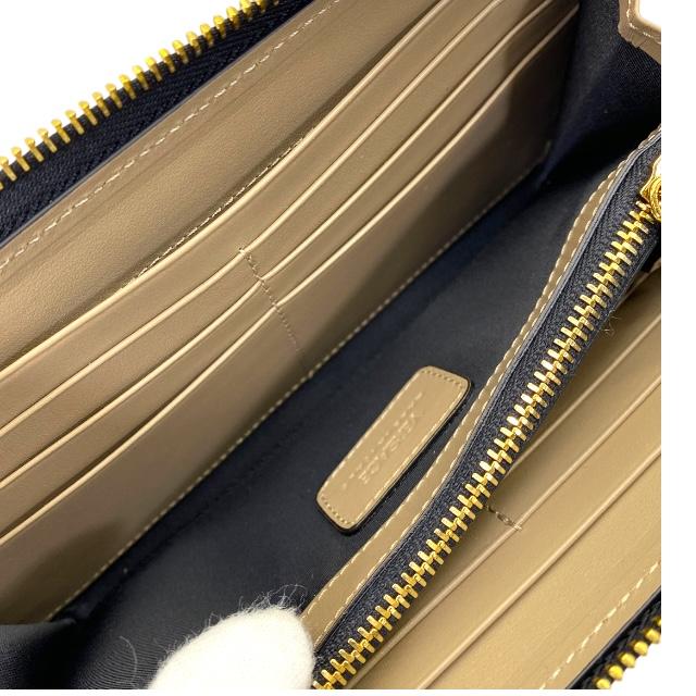 【国内発送/関税/送料込】VERSACE ◆ ファスナー長財布 楽天市場】長財布（ブランドヴェルサーチェ）（財布・ケース