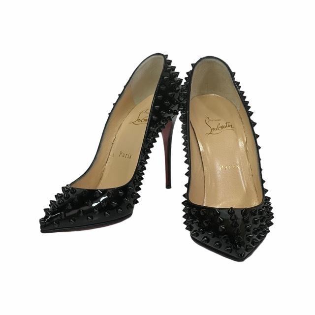 見つけた人ラッキー 美品 クリスチャンルブタン 靴 ヒール ハイヒール スタッズ ポインテッド トゥ ブラック