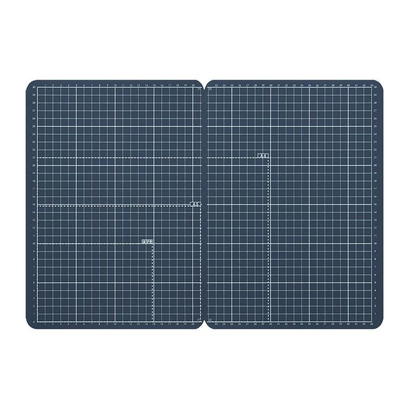 キングジム kingjim 小さくたためるワイドカッタ−マット 7804 | ブランド登録なし