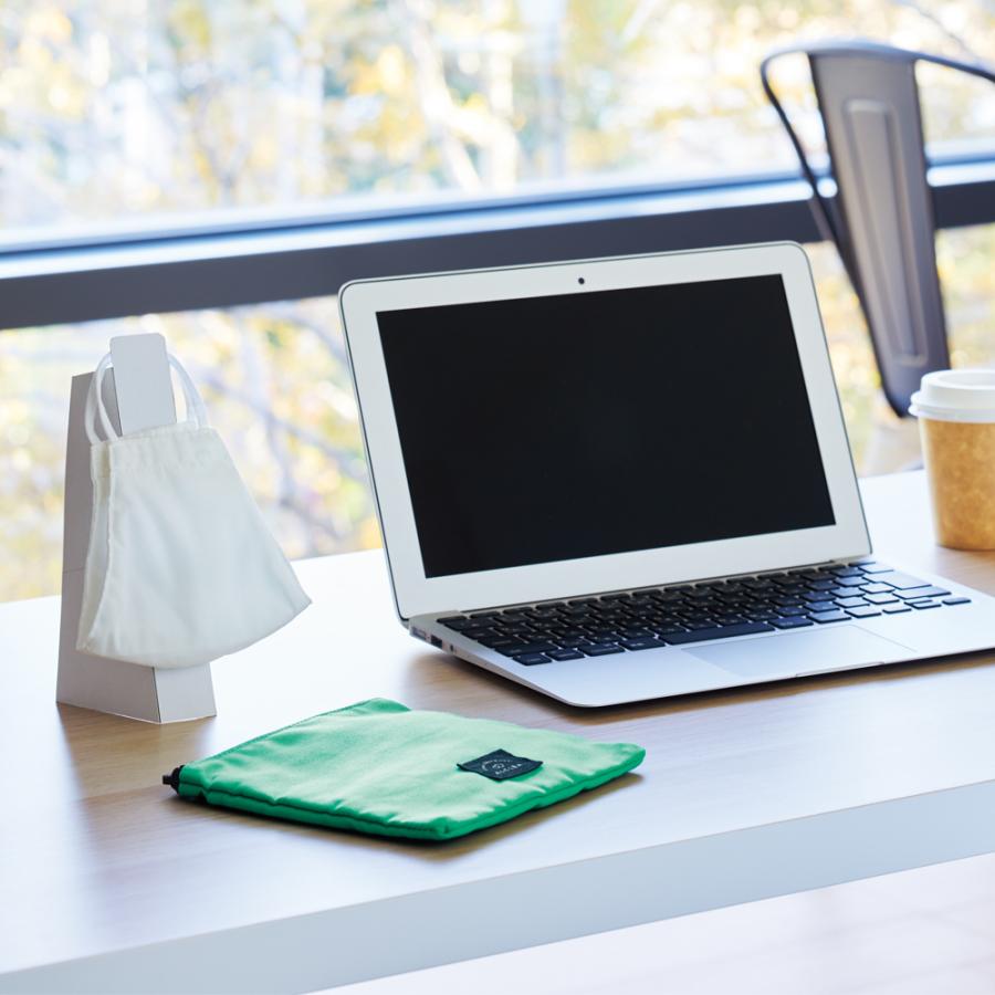 LIHIT LAB (リヒトラブ) ALCLEA マスク&ポーチ チャコールグレー コーラルピンク ※マスクスタンド付き A7930-12 | LIHIT LAB. | 07