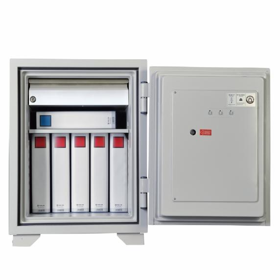 ディプロマット・ジャパン デジタルテンキー式耐火金庫 070EKR3 A4対応 OFFICE SAFE＜業務用耐火金庫＞ 90分耐火 容量64L |  | 03