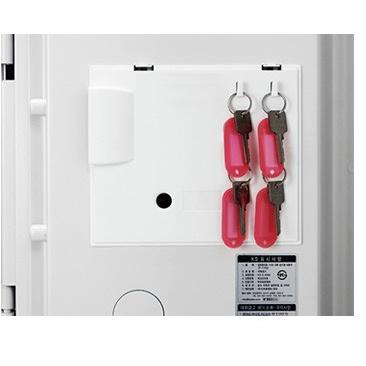 デジタル耐火金庫　istella＜アイステラ＞ S500W パールホワイト A4対応 プレミアム金庫 1時間耐火 容量36L ディプロマット・ジャパン |  | 05