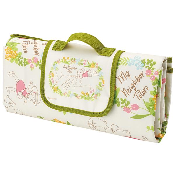 スケーター Skater ソフトレジャーシートM 2〜3人用 トトロメイといっしょ SVS15 | スタジオジブリ | 02