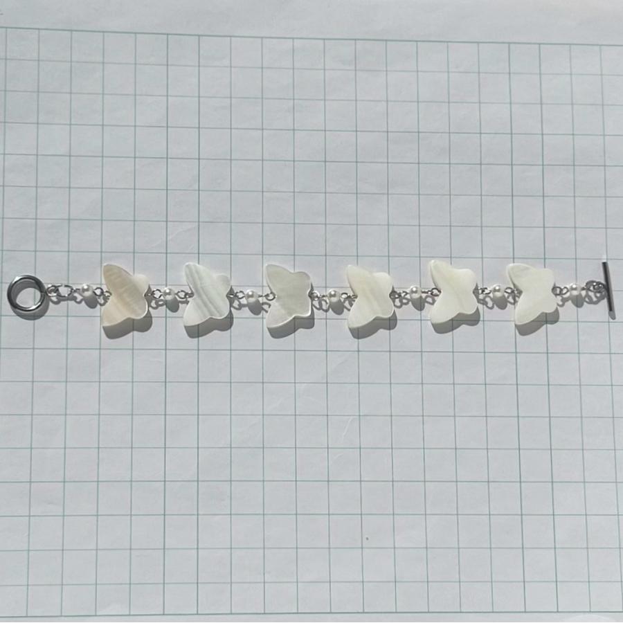 バタフライシェルパールマンテルステンレスブレスレット  2025年春夏新作　ハンドメイトアクセサリー ブレスレット |  | 03