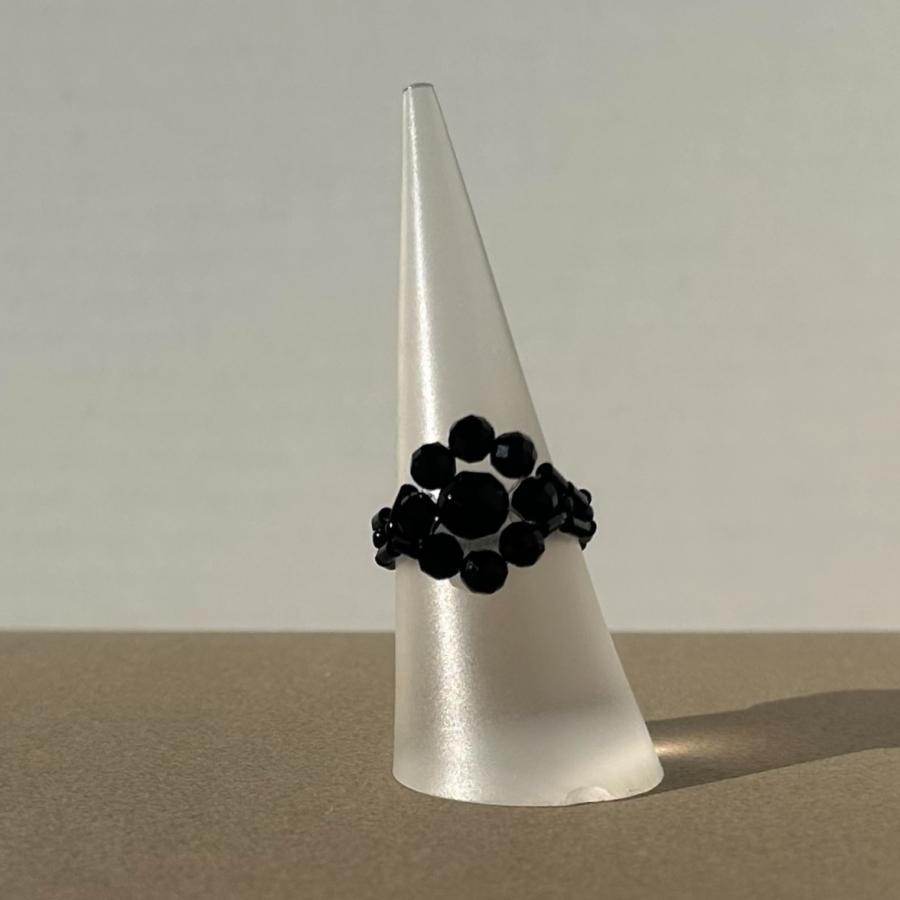ブラックオニキスフラワーリング　2024年春夏新作　ハンドメイドアクセサリー 金属アレルギー対応　天然石 |  | 01
