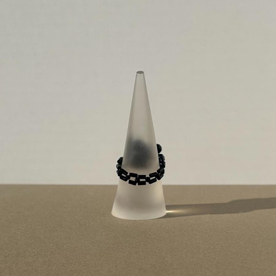 ブラックオニキスフラワーリング　2024年春夏新作　ハンドメイドアクセサリー 金属アレルギー対応　天然石 |  | 03