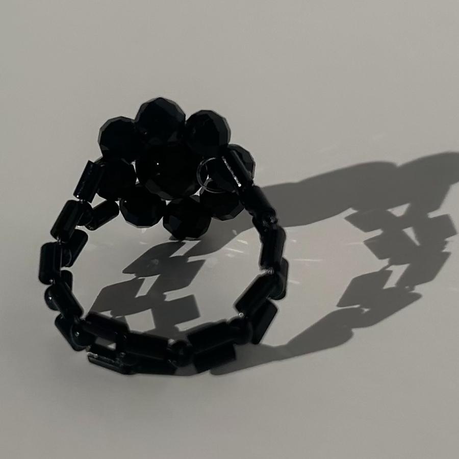 ブラックオニキスフラワーリング　2024年春夏新作　ハンドメイドアクセサリー 金属アレルギー対応　天然石 |  | 06