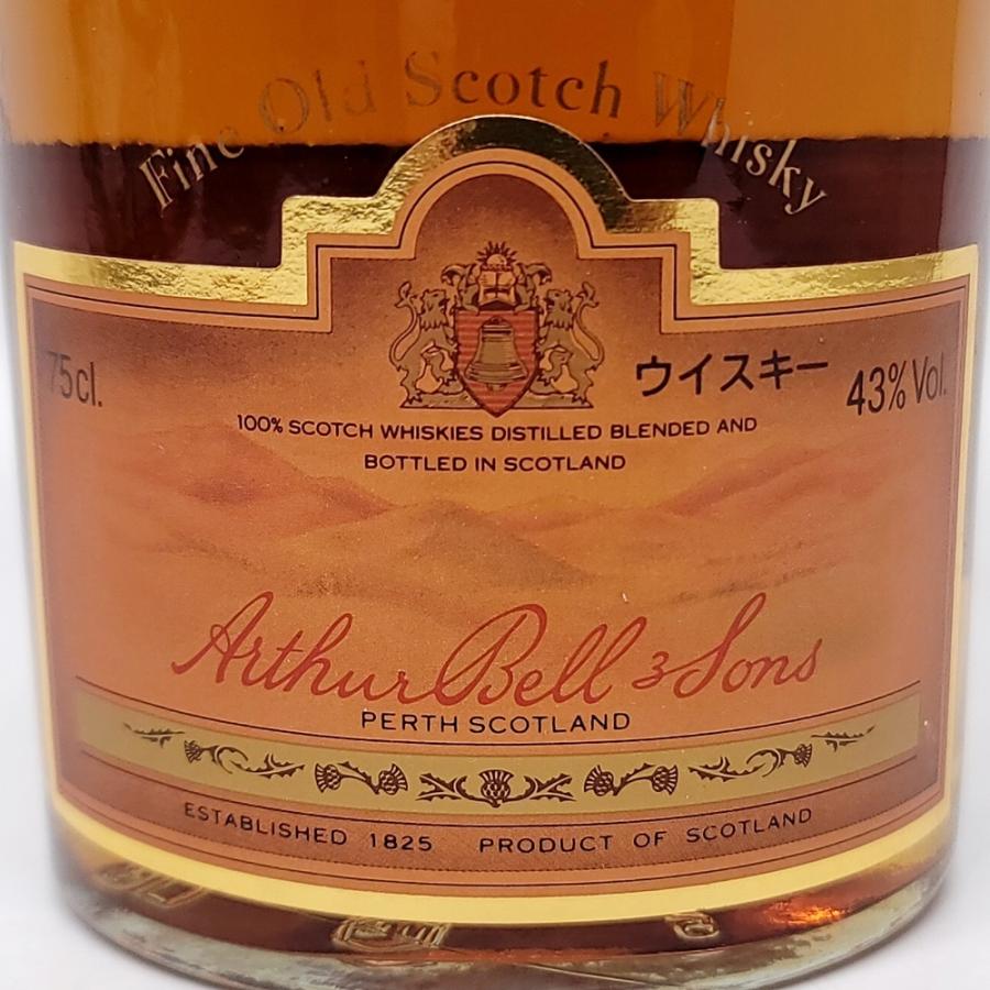 ZE592 未開栓 古酒 BELL'S ベル 12年 750ml 43% 箱付き スコッチ ZE592 未開栓 古酒 BELL'S ベル 12年 750ml 43% 箱付き スコッチ
