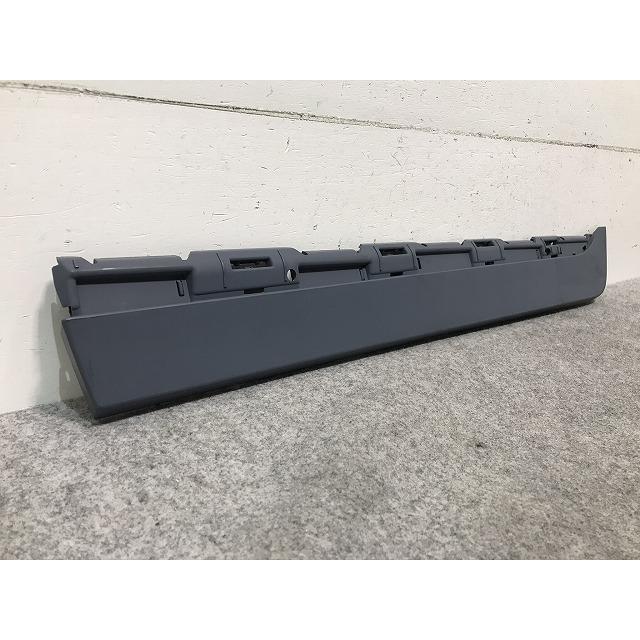 新品! XC60 DB系 2013-2017 左リアドアモール 31333818 39821369 ボルボ(101772) : エコパーツ ...