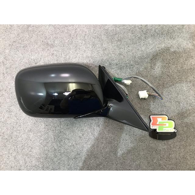 TOYOTA純正ドアミラー クラウンマジェスタUZS18系08411-30010